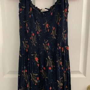 Floral boutique dress w/ slit